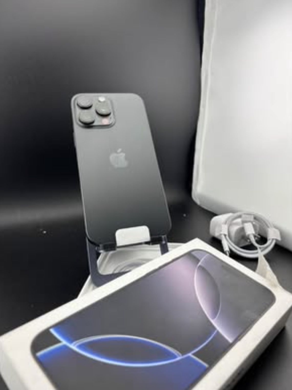 iPhone 16 Pro Max 256GB Unlocked