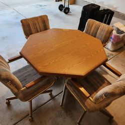 Vintage Dinning Room Set With Chairs