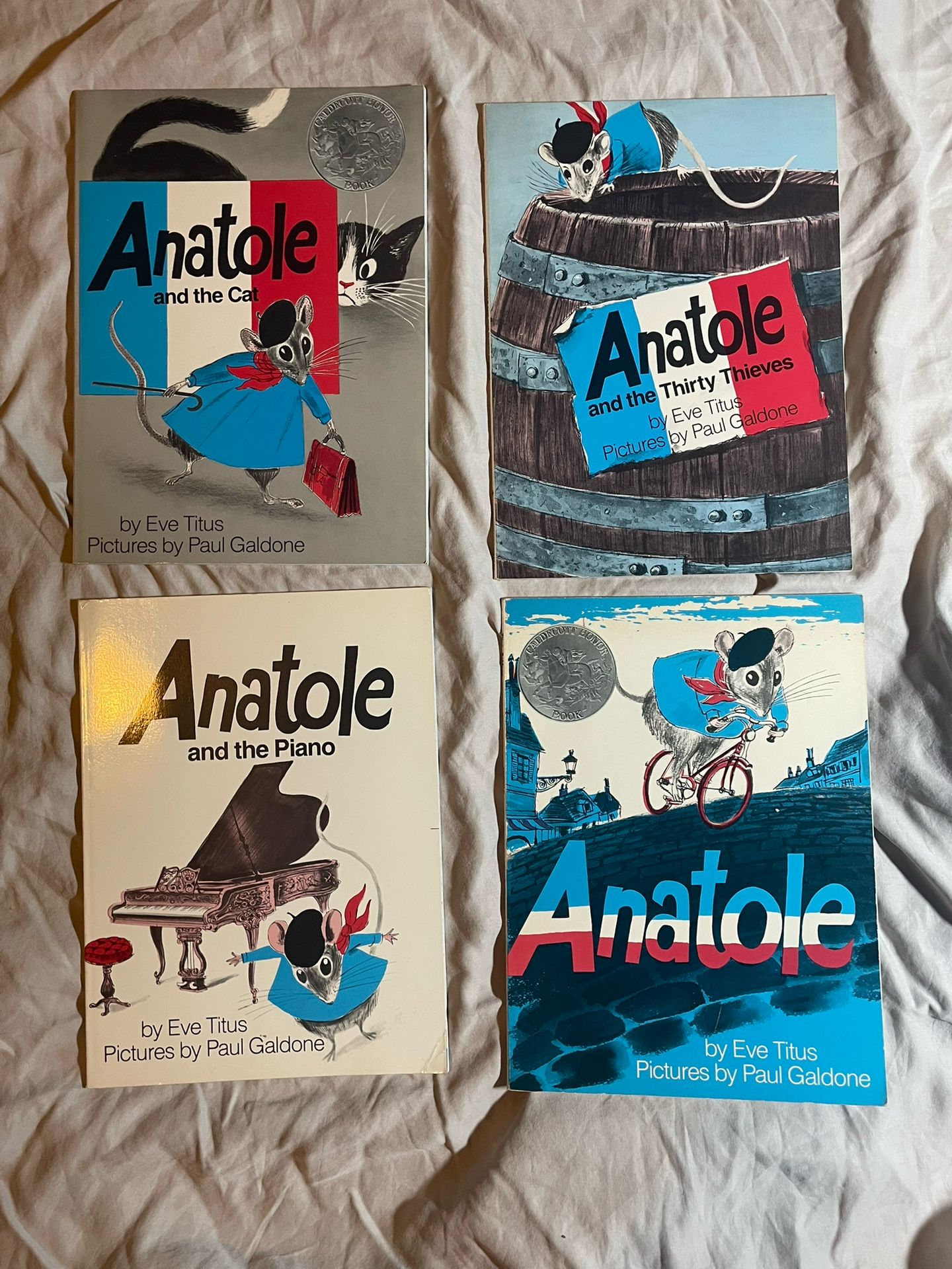 VINTAGE LOT ANATOLE THE MOUSE - CHILDREN’S BOOK SERIES - 4 BOOKS