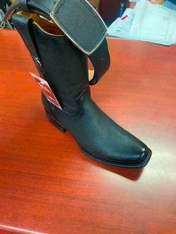 Botas de piel con cinturon