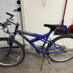 Royce Union Intruder 21-speed mountain bike