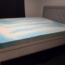 King Memory Foam Mattress Topper (4")