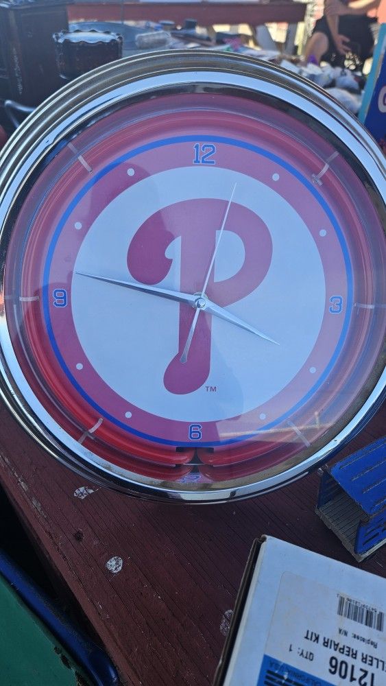 Phillies Clock