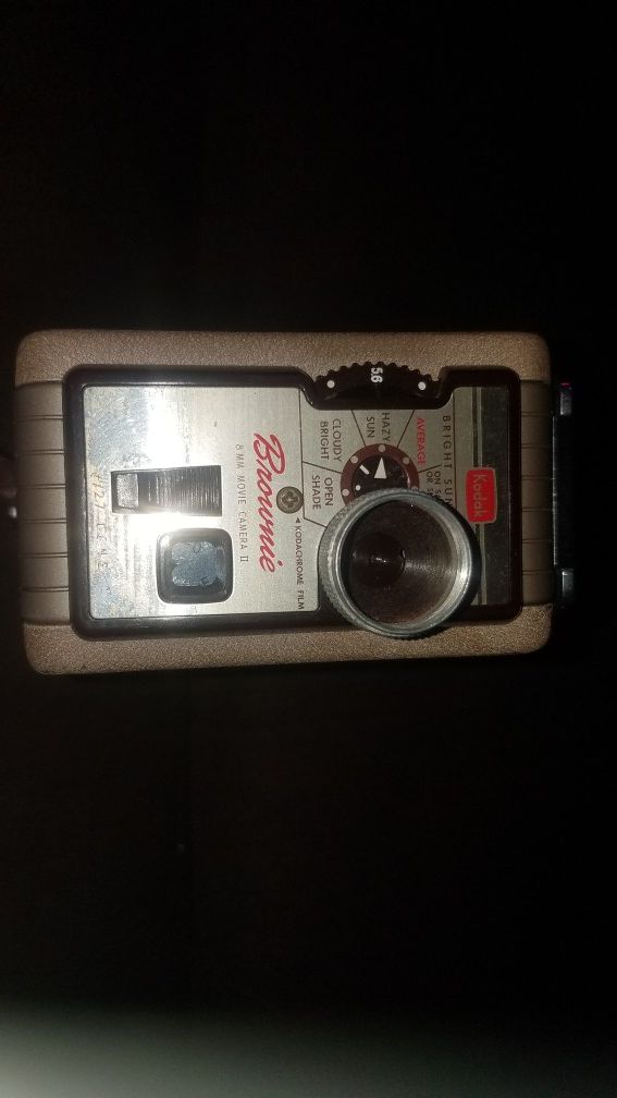 8MM KODAK CAMERA