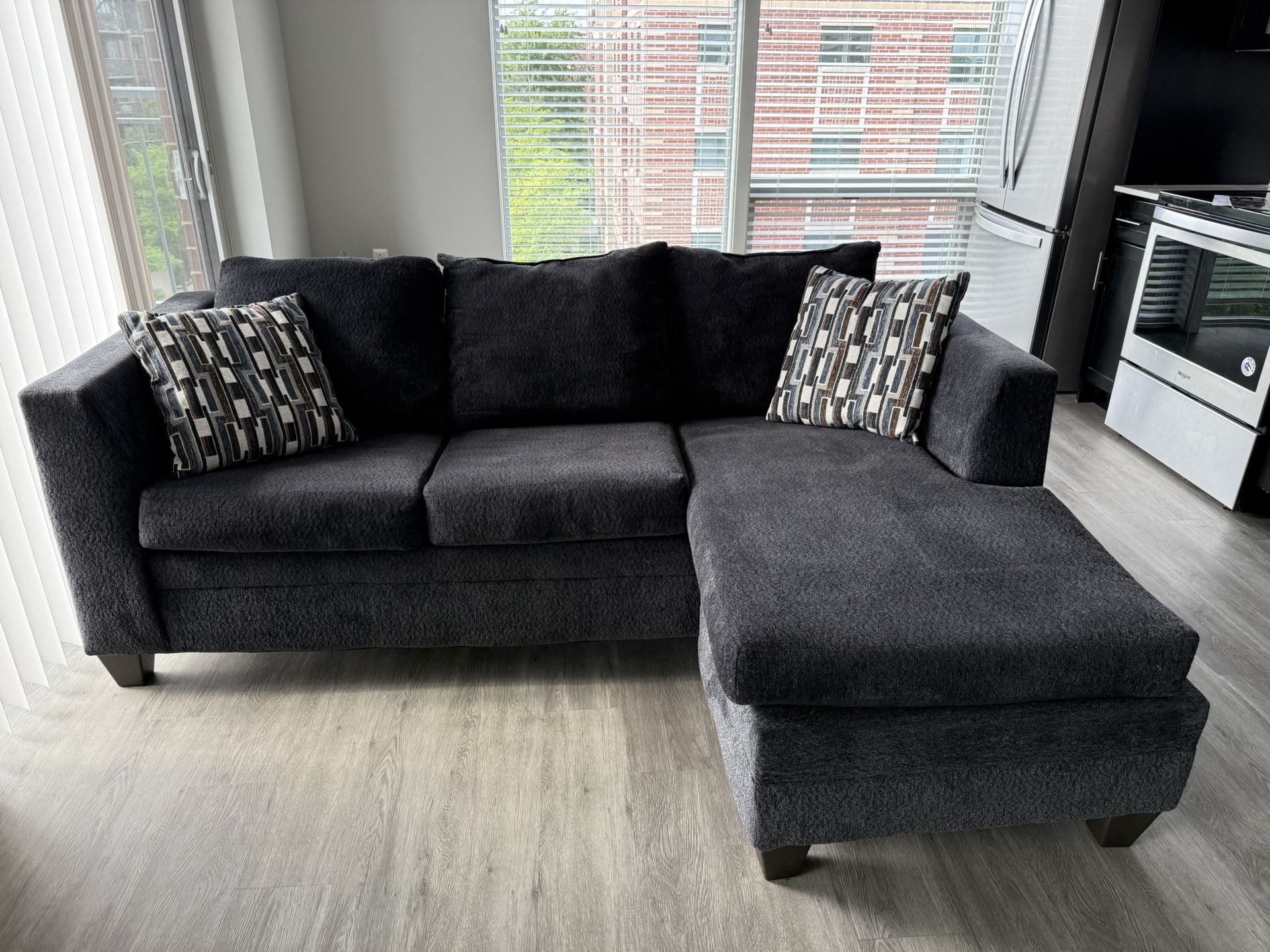 84” Sectional Sofa