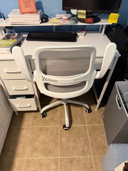 Computer chair