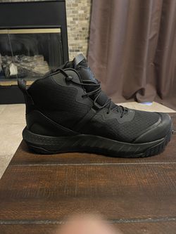 Under Armour Micro G Valsetz Mid Military and Tactical Boot Men's