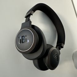 🎧 JBL Live 650BTNC Wireless Over-Ear Noise-Cancelling Headphones – Black (Brand New) 🎧