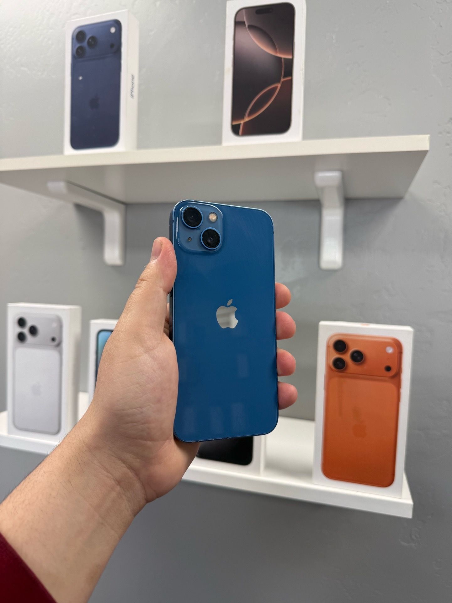 iPhone 13 unlocked 256gb