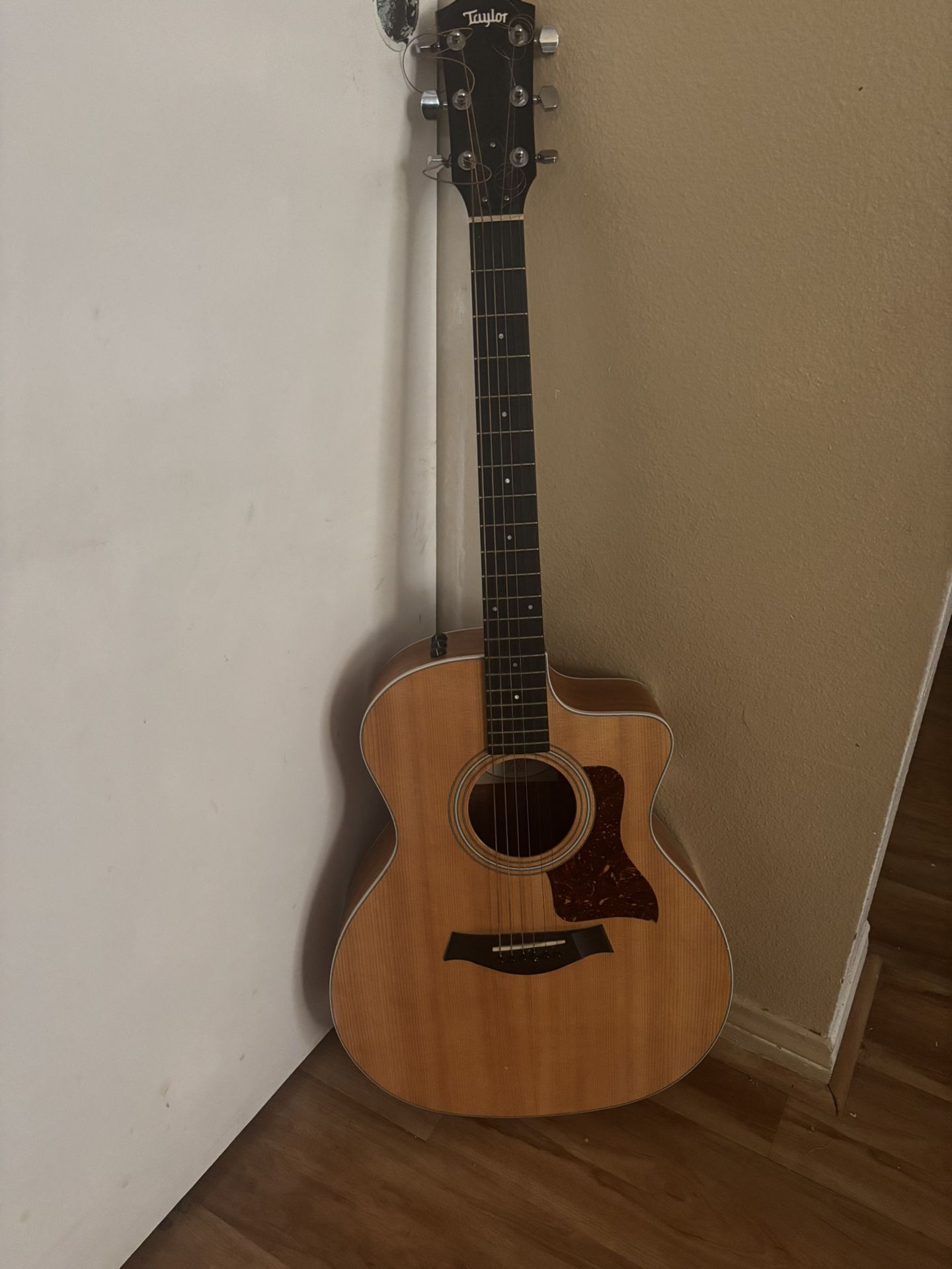 Taylor Guitar 214ce Koa Wood