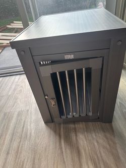 Ecoflex Dog Crate End Table