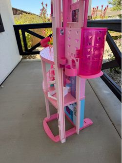 Barbie dream house
