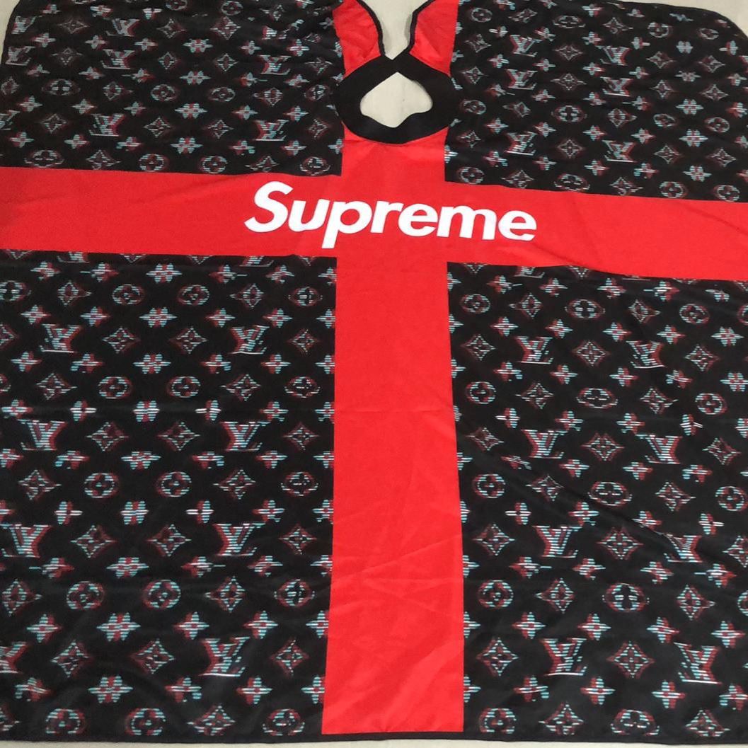Supreme LV Barber Cape for Sale in Town 'n' Country, FL - OfferUp