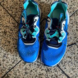 Nike Running Size 7 Women Perfect Condition 