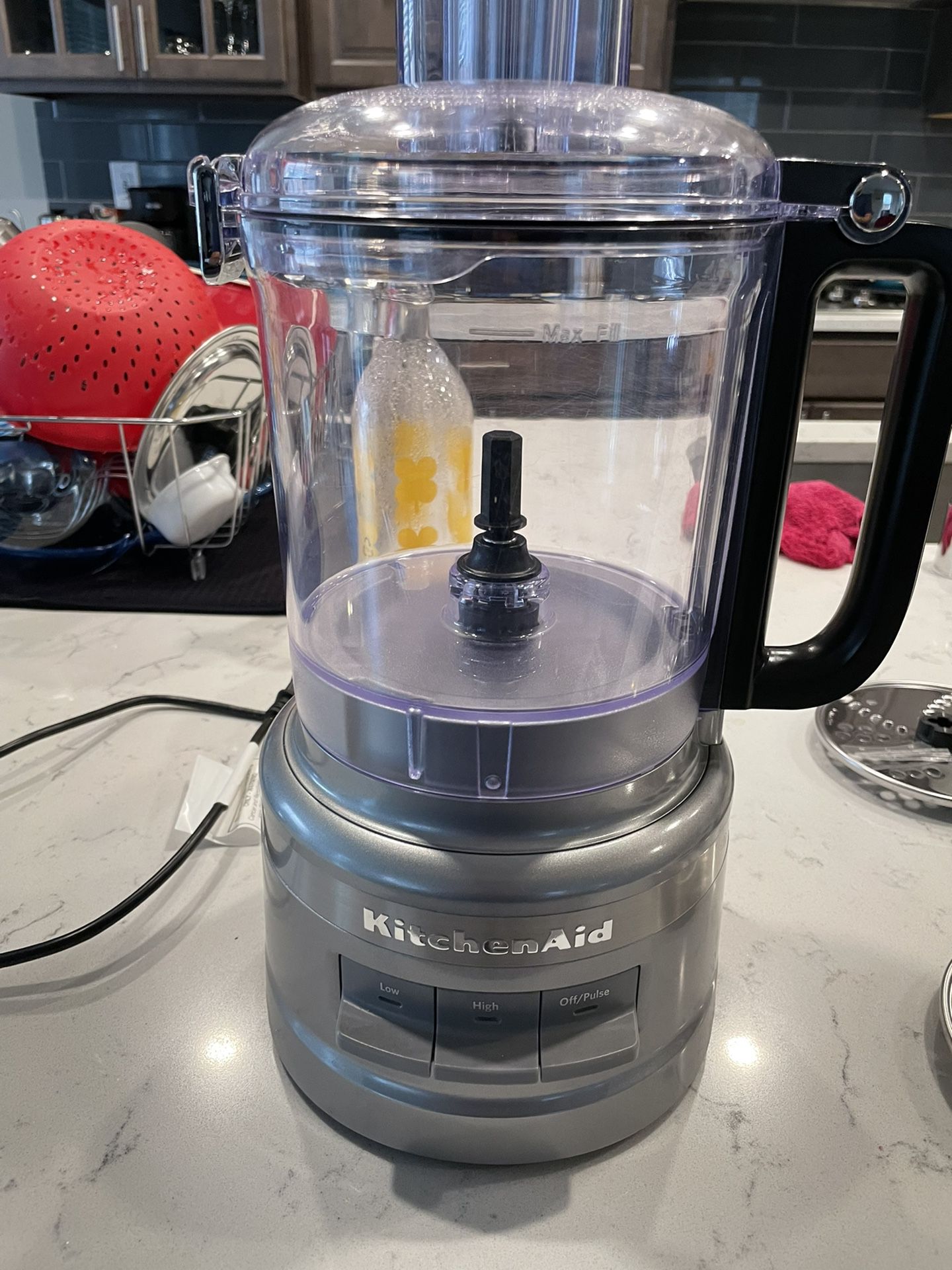 KitchenAid 7 Cup Food Processor (Silver) for Sale in Tacoma, WA - OfferUp