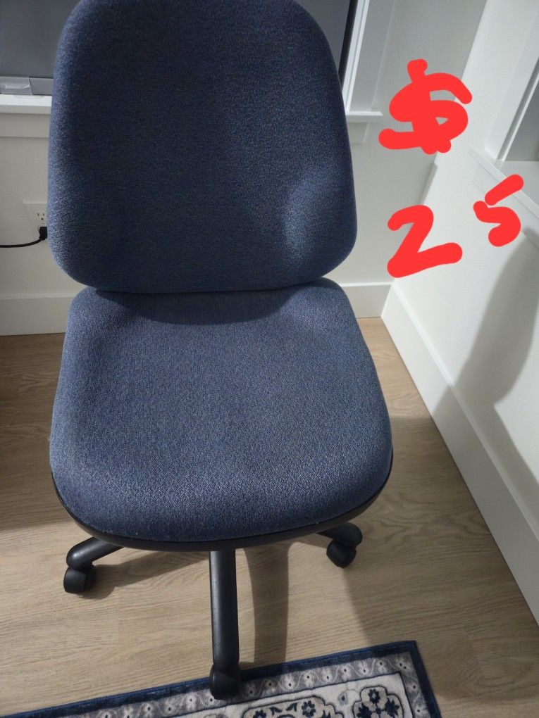 3 Office Chairs For Sale