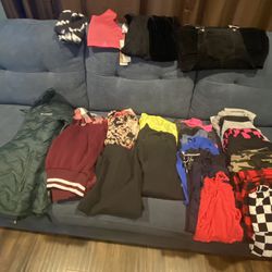 Free Small/XS Juniors Clothing