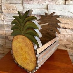 Pineapple Wood Caddy