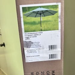 Brand New mahogany Patio Umbrella 