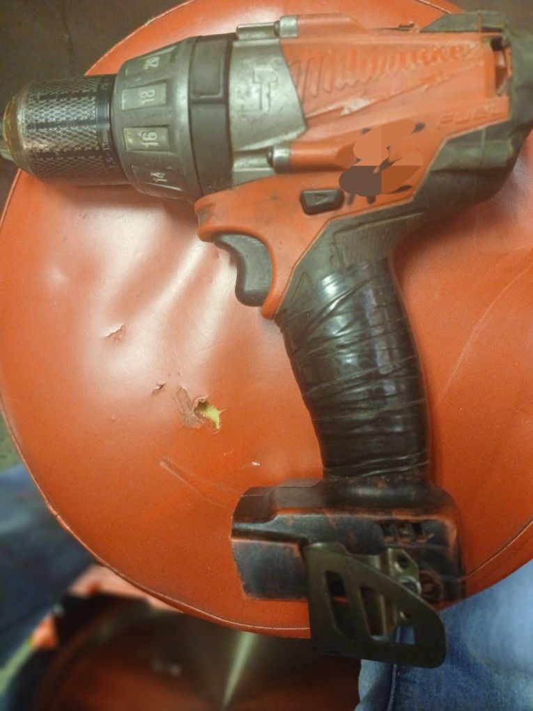 Milwaukee 1/2" Hammer Drill