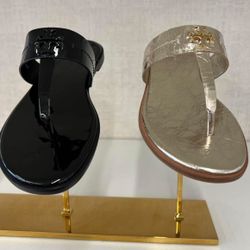 Tory Burch NEW Sandals Size 8 Black And gold