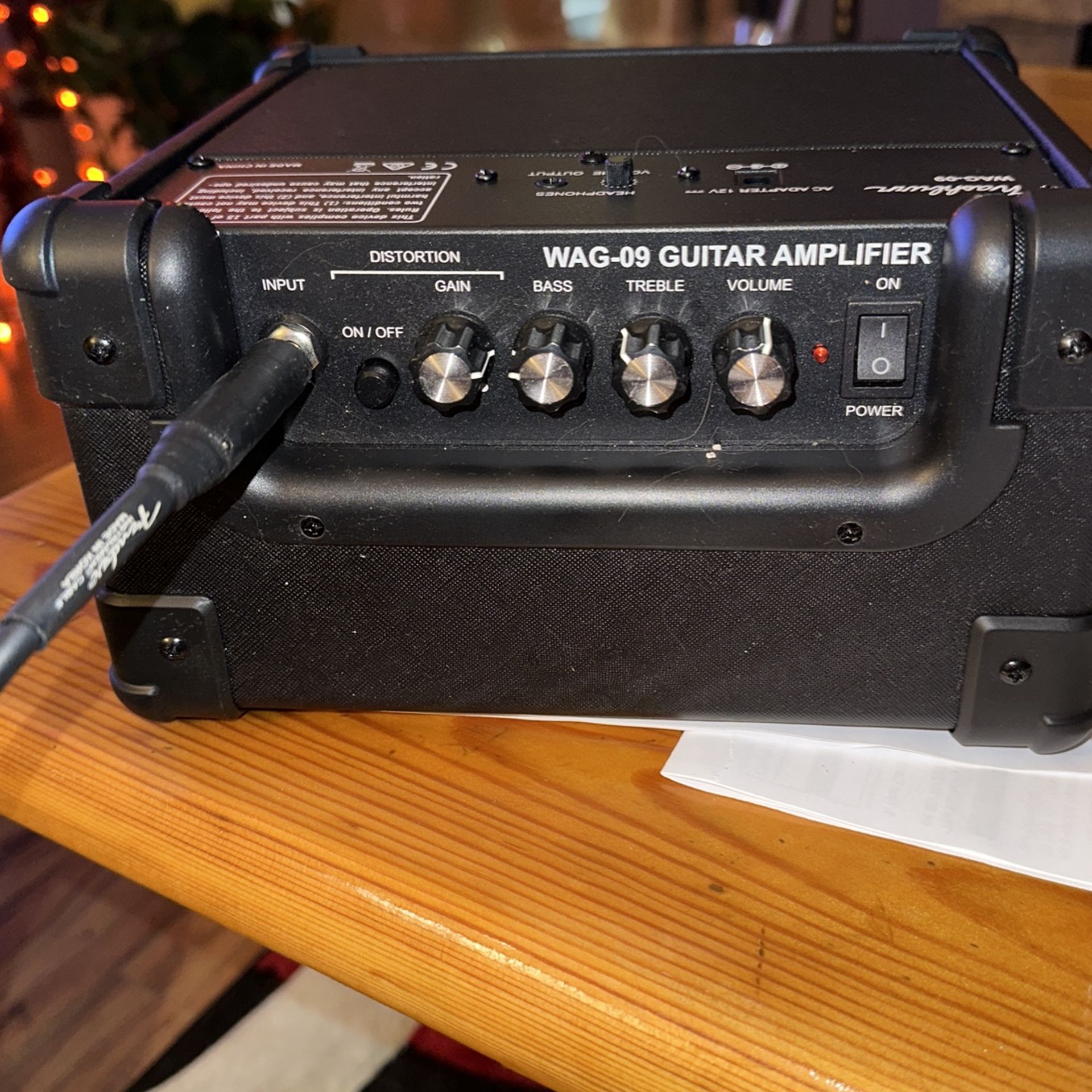 Washburn WAG -09 GUTAR AMPLIFIER