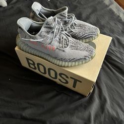 Used Yeezy Beluga 2.0 Size 11
