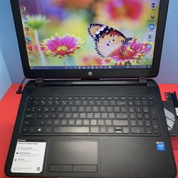 HP NOTEBOOK model # 15  500 GB  HHD ...4.0 RAM . READY FOR CLASSES ON LINE OR WORK FROM HOME  
