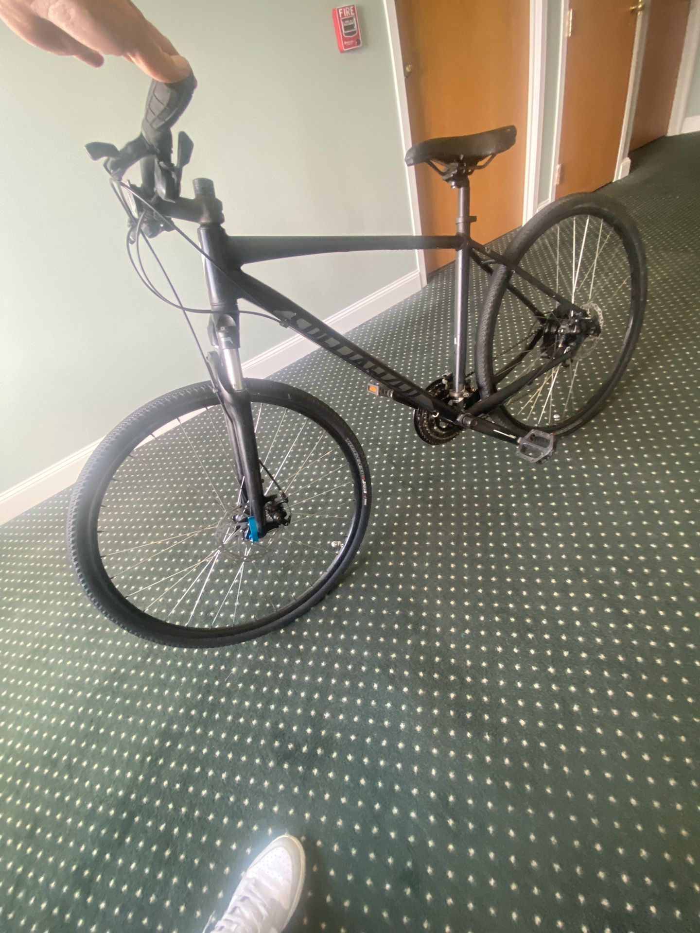 2016 specialized cross trail sport