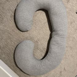 Pregnancy/maternity Pillow