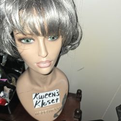 Grey Medium Length Wig$10