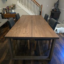 Oak Dining room Table