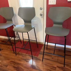 Bar Stools 