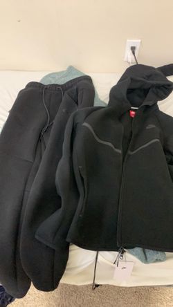 Nike tech suit black size small
