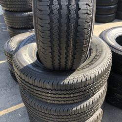 SET OF FOUR TIRES 265/70/17 CONTINENTAL SEMI NEW 95%TREAD LIFE $300 PRICE INCLUDES PROFESSIONAL ISTALATION AND TAX 