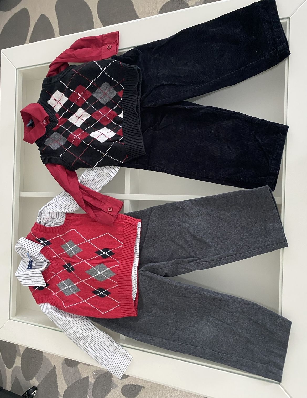 Boys Size 3t Holiday Sweater Vest Suits