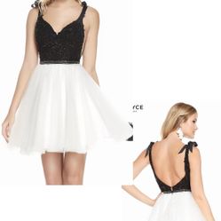 New With Tags Size 10 Alyce Paris Short Formal Dress $75