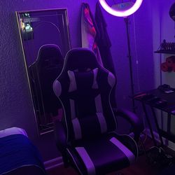Gaming chair 80$ down to negotiate