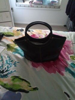 Black purse