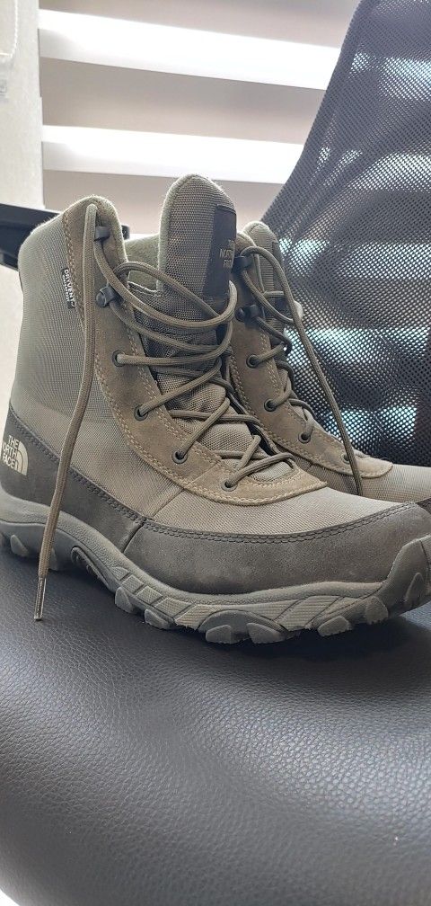 The North Face Men Boots Size 10. 