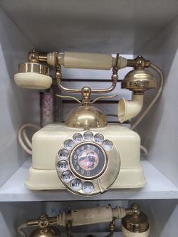 Antique phone