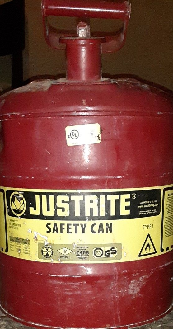 Just RITE SAFETY GAS CAN/ 5 Gallons