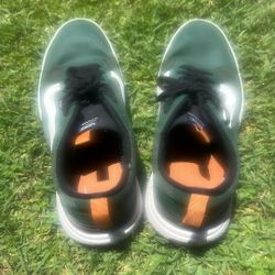 Vans Ultra Range Size 13