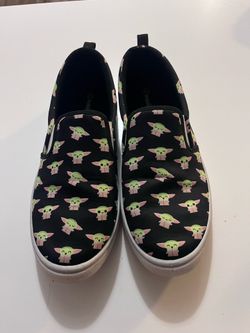 Baby yoda vans