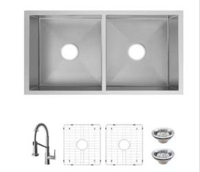Glacier Bay Professional Zero Radius 32 in. Undermount Double Bowl 16 Gauge Stainless Steel Kitchen Sink with Spring Neck Faucet