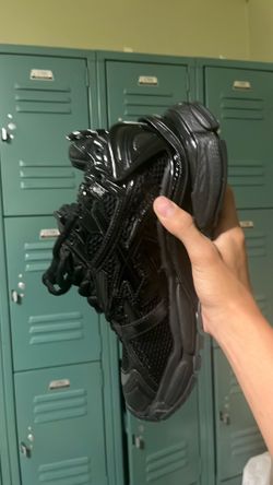 Baenciaga runners Brand new