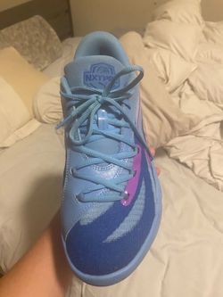 Nxt pro basketball shoes