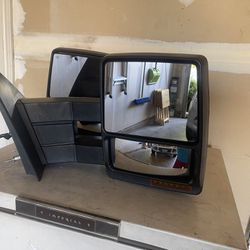 Tow mirrors 