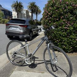 Trek 7300 Hybrid Bike