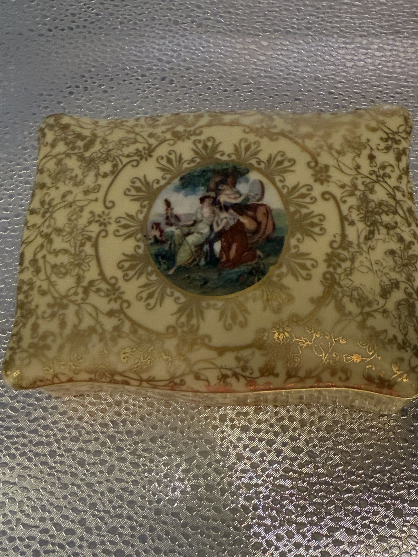 A Vintage Jewelry Box